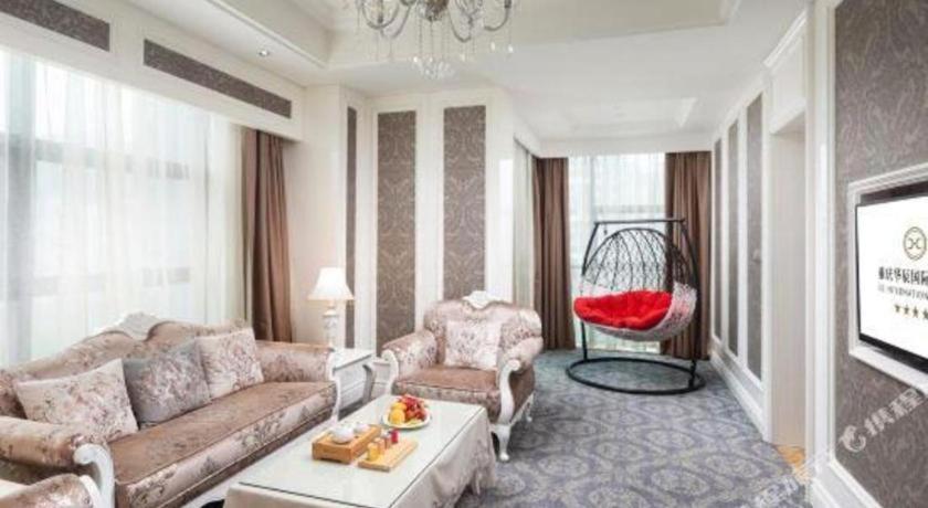 Chongqing Huachen International Hotel Eksteriør billede