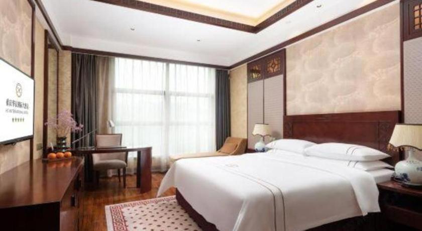 Chongqing Huachen International Hotel Eksteriør billede